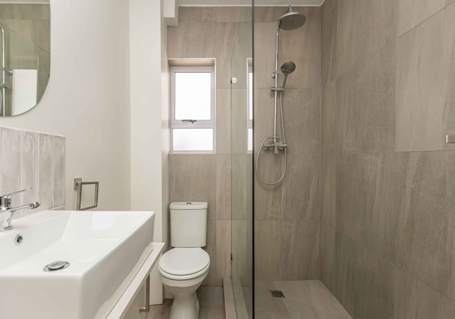 To Let 0 Bedroom Property for Rent in Sea Point Western Cape